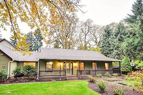 Milwaukie Home w/ Covered Porch: Dogs Welcome!