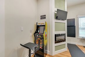 Near CU & Dtwn! Campbellsville Home w/ Game Room