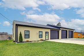 Near CU & Dtwn! Campbellsville Home w/ Game Room