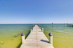 Beachy Maryland A-frame: Steps to Chesapeake Bay!