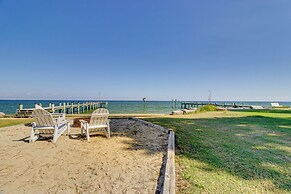 Beachy Maryland A-frame: Steps to Chesapeake Bay!