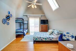 Beachy Maryland A-frame: Steps to Chesapeake Bay!