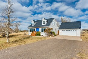 Charming Country Home in Laramie - 4 Mi to UW!