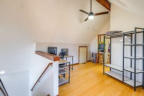 Mountain-view Blue Ridge Cabin Getaway w/ Fire Pit