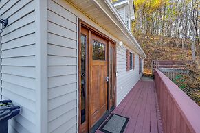 Mountain-view Blue Ridge Cabin Getaway w/ Fire Pit