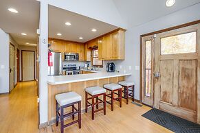 Mountain-view Blue Ridge Cabin Getaway w/ Fire Pit