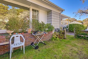 Cape Cod Home: Walk to Beach & Main St Hyannis!