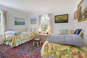 Cape Cod Home: Walk to Beach & Main St Hyannis!