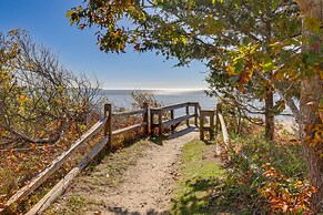 Cape Cod Home: Walk to Beach & Main St Hyannis!