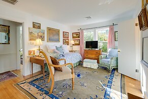 Cape Cod Home: Walk to Beach & Main St Hyannis!