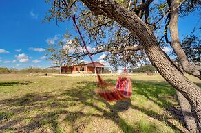 Hill Country Retreat: 100-acre Ranch Near Wineries