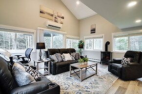 Modern Stark Home w/ Game Room, Grill & Fire Pit