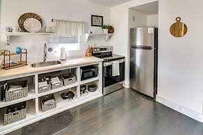 Cozy Ballinger Vacation Rental w/ Deck & Grill!