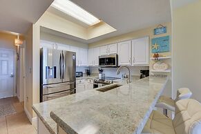 Miramar Beach Getaway w/ Balcony + Ocean View!