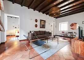 Cozy Flat near Castel S. Angelo
