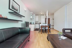 Apartment for Four in Warsaw by Renters