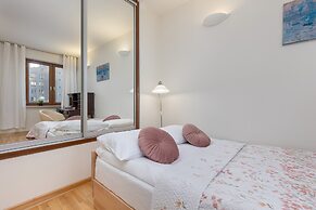 Apartment for Four in Warsaw by Renters