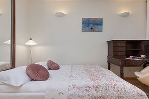 Apartment for Four in Warsaw by Renters