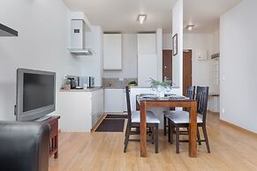 Apartment for Four in Warsaw by Renters