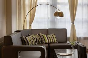 Apartment for Four in Warsaw by Renters