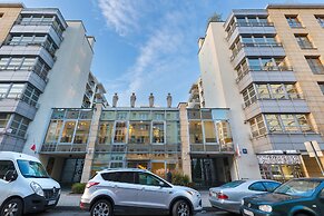 Apartment for Four in Warsaw by Renters