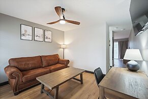 Tremont Lodge & Resort