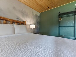 Tremont Lodge & Resort