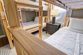 Tremont Lodge & Resort