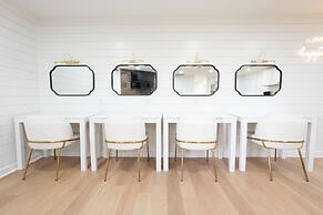 Tremont Lodge & Resort