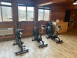 Tremont Lodge & Resort