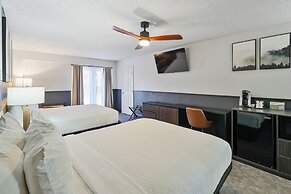 Tremont Lodge & Resort