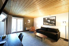 Tremont Lodge & Resort