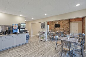 Tremont Lodge & Resort