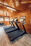 Tremont Lodge & Resort