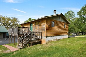 Tremont Lodge & Resort