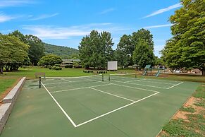 Tremont Lodge & Resort