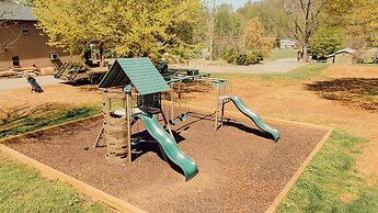 Tremont Lodge & Resort