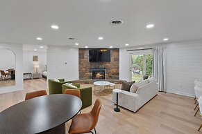 Tremont Lodge & Resort