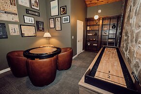 Tremont Lodge & Resort