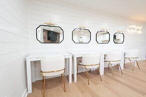 Tremont Lodge & Resort