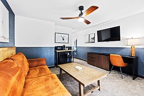 Tremont Lodge & Resort