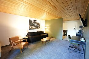 Tremont Lodge & Resort