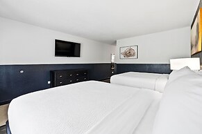 Tremont Lodge & Resort