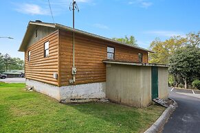 Tremont Lodge & Resort