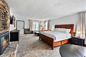 Tremont Lodge & Resort