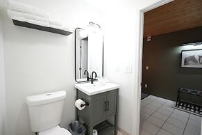 Tremont Lodge & Resort