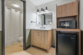 Tremont Lodge & Resort