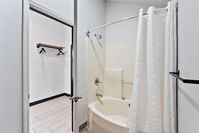 Tremont Lodge & Resort