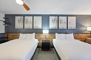 Tremont Lodge & Resort