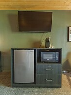 Tremont Lodge & Resort